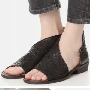 Free People Mont Blanc Black textured leather EU38 US 7.5-8